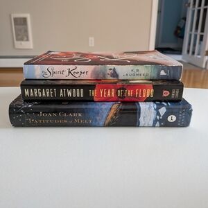Women’s Literary Fiction Lot Margaret Atwood, Spirit Keeper & Latitudes of Melt